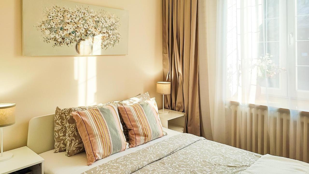 Filinhome Papa Studio 1 Novi Sad Extérieur photo