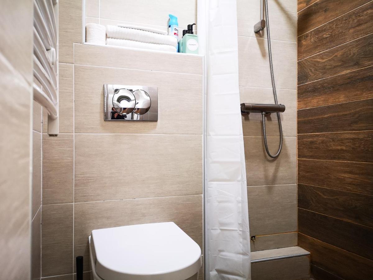 Filinhome Papa Studio 1 Novi Sad Extérieur photo
